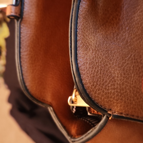 Beautiful carmal bag - Picture 4 of 8